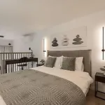 Loft 61 With Free Parking *