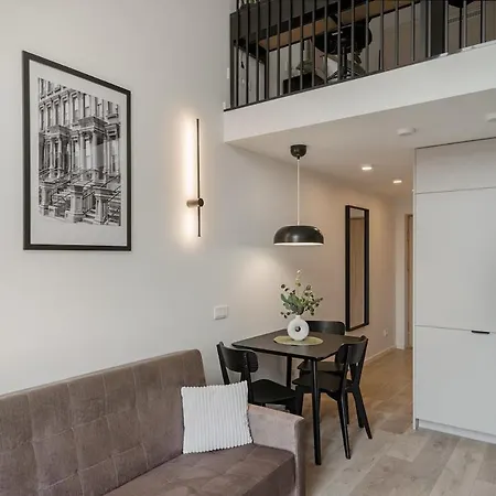 Loft 61 With Free Parking