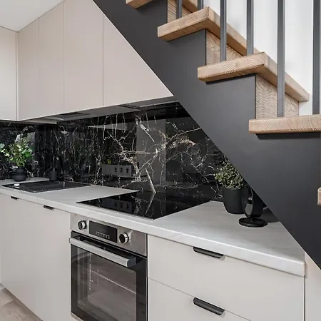 Loft 61 With Free Parking