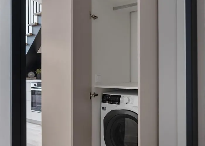 Loft 61 With Free Parking