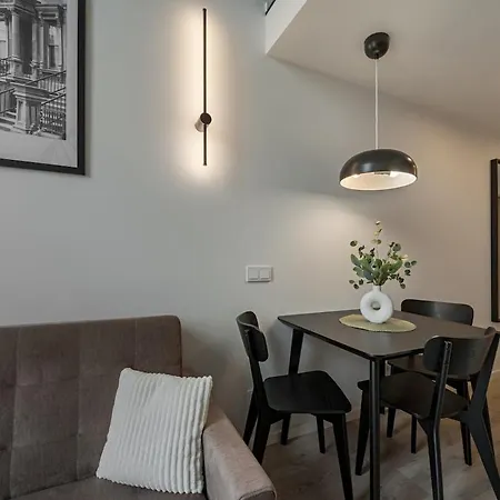 Loft 61 With Free Parking Lägenhet Vilnius