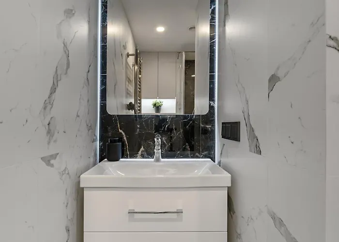 Loft 61 With Free Parking